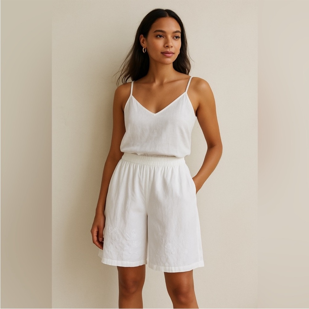 April Cornell Cotton and Linen Embroidered Bermuda shorts